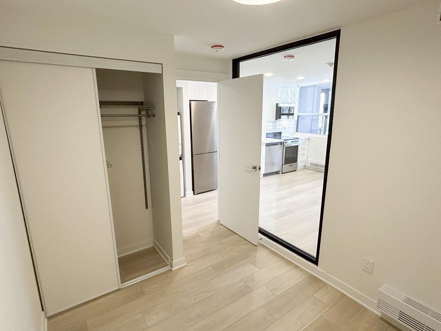920 Inverhouse - Photo 8