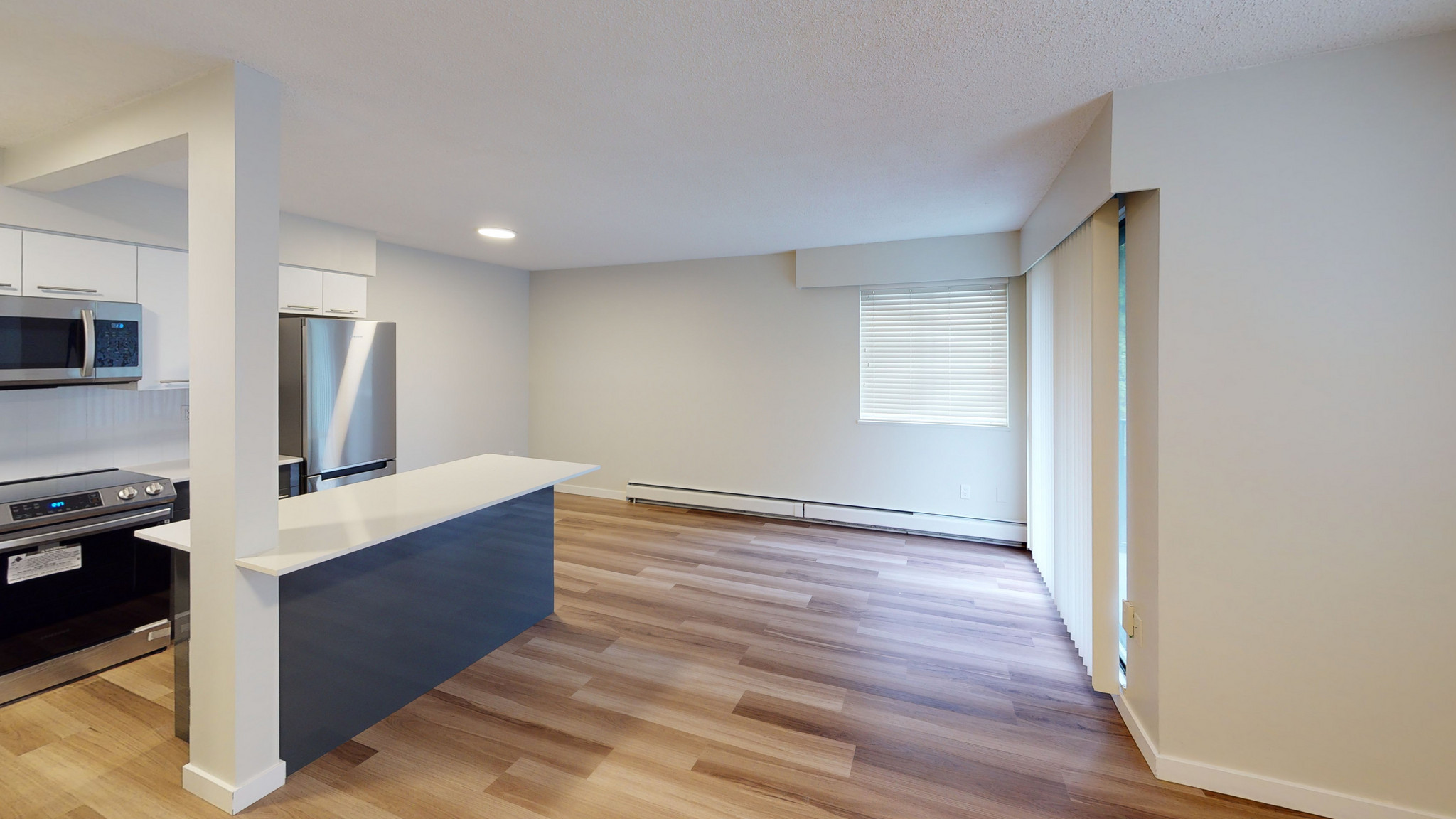 West 6th Avenue - Photo 3