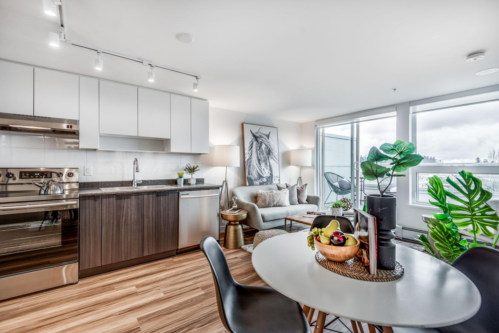 3583 Kingsway - Photo 12