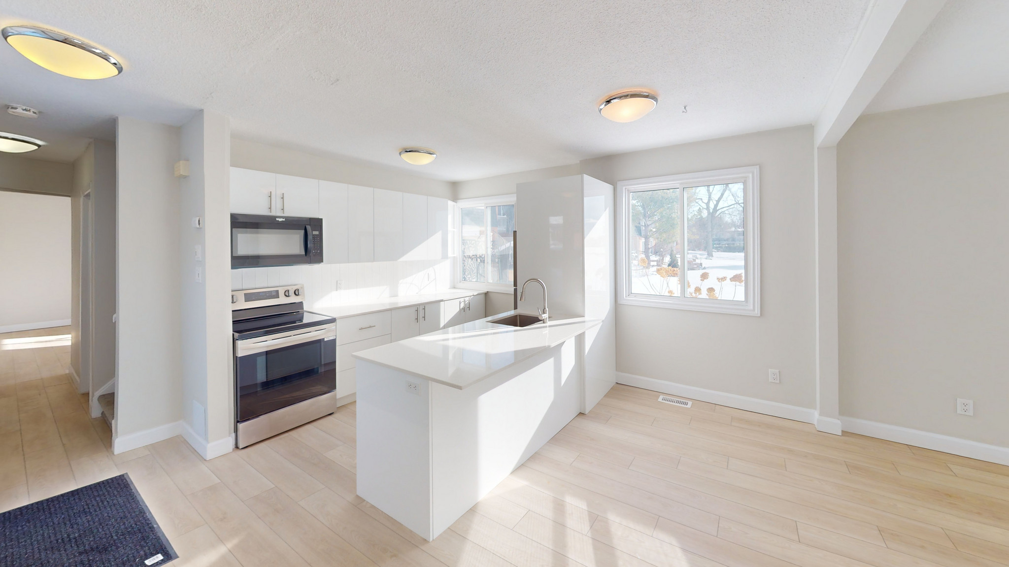 Britannia Beach - Photo 14