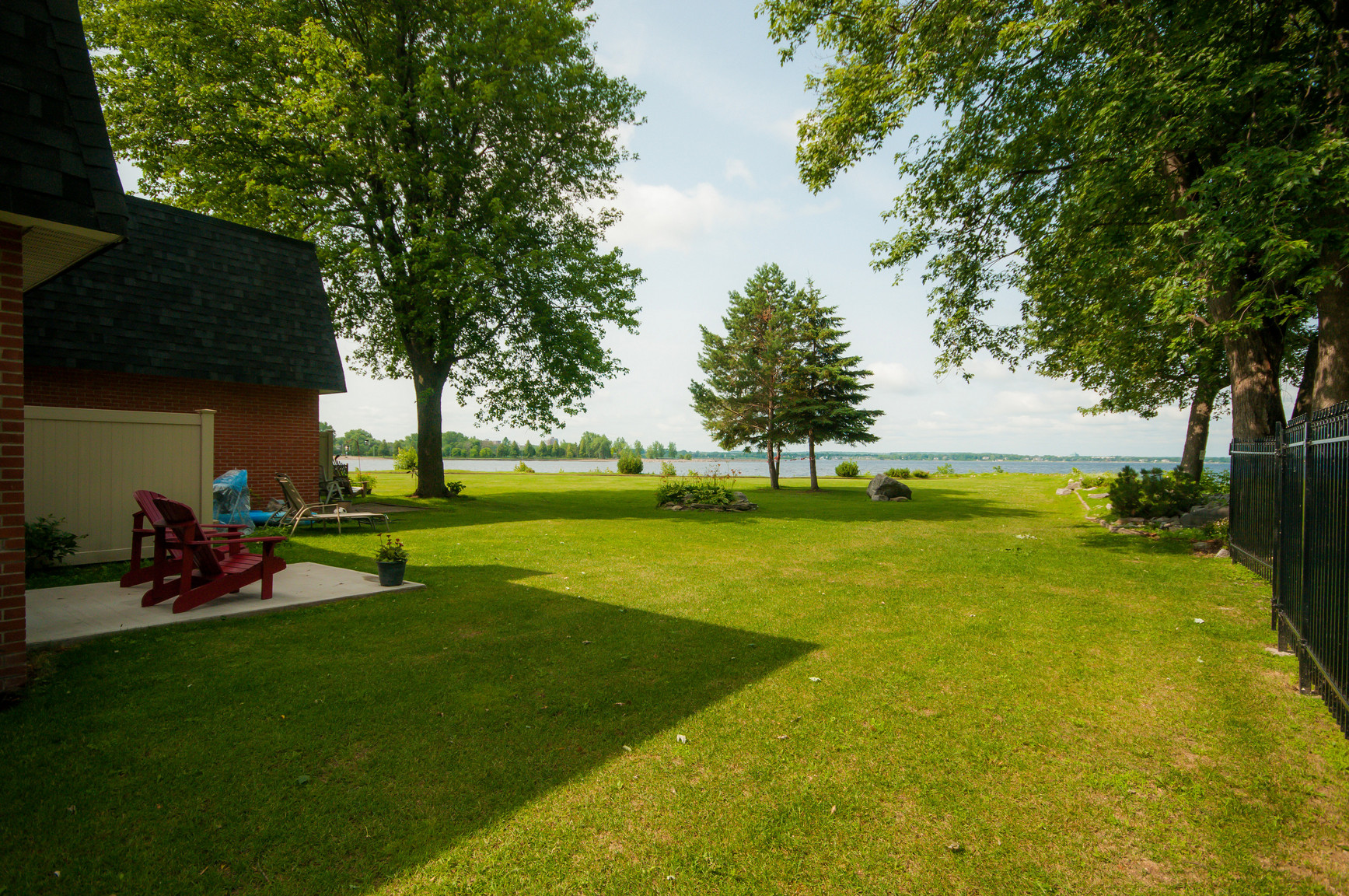 Britannia Beach - Photo 20