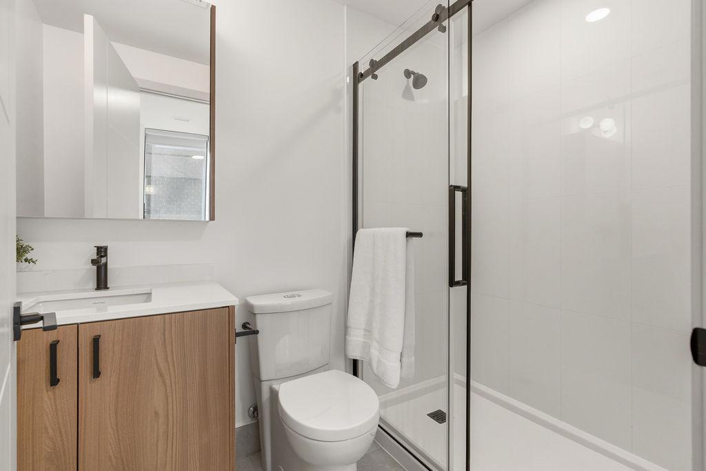 360 Laurier - Photo 18