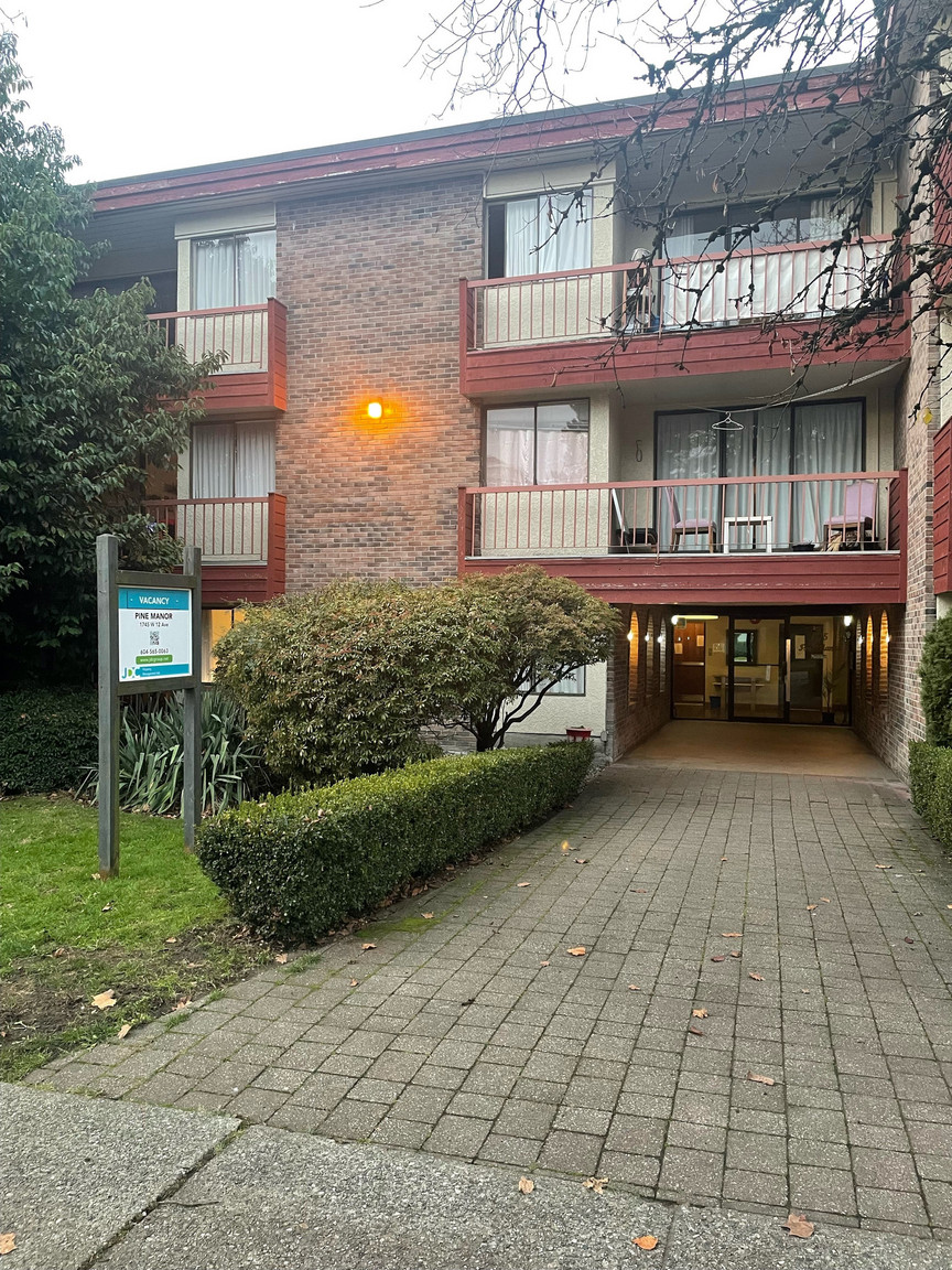 Pine Manor