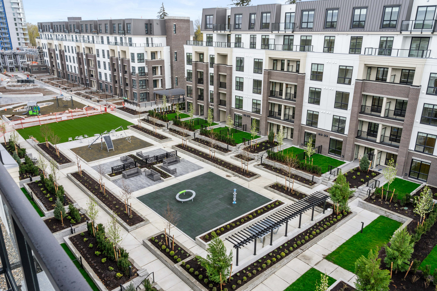 Latimer Village Rentals - Photo 20