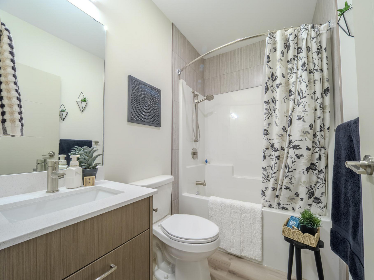 Connect Residences  - Photo 85