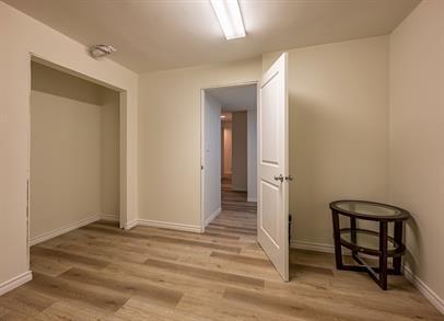 2-35 Grandmont Boulevard - 1 - Photo 10