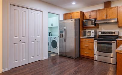 2-35 Grandmont Boulevard - 1 - Photo 3