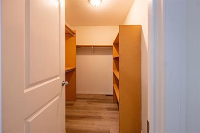 2-35 Grandmont Boulevard - 1 - Photo 18
