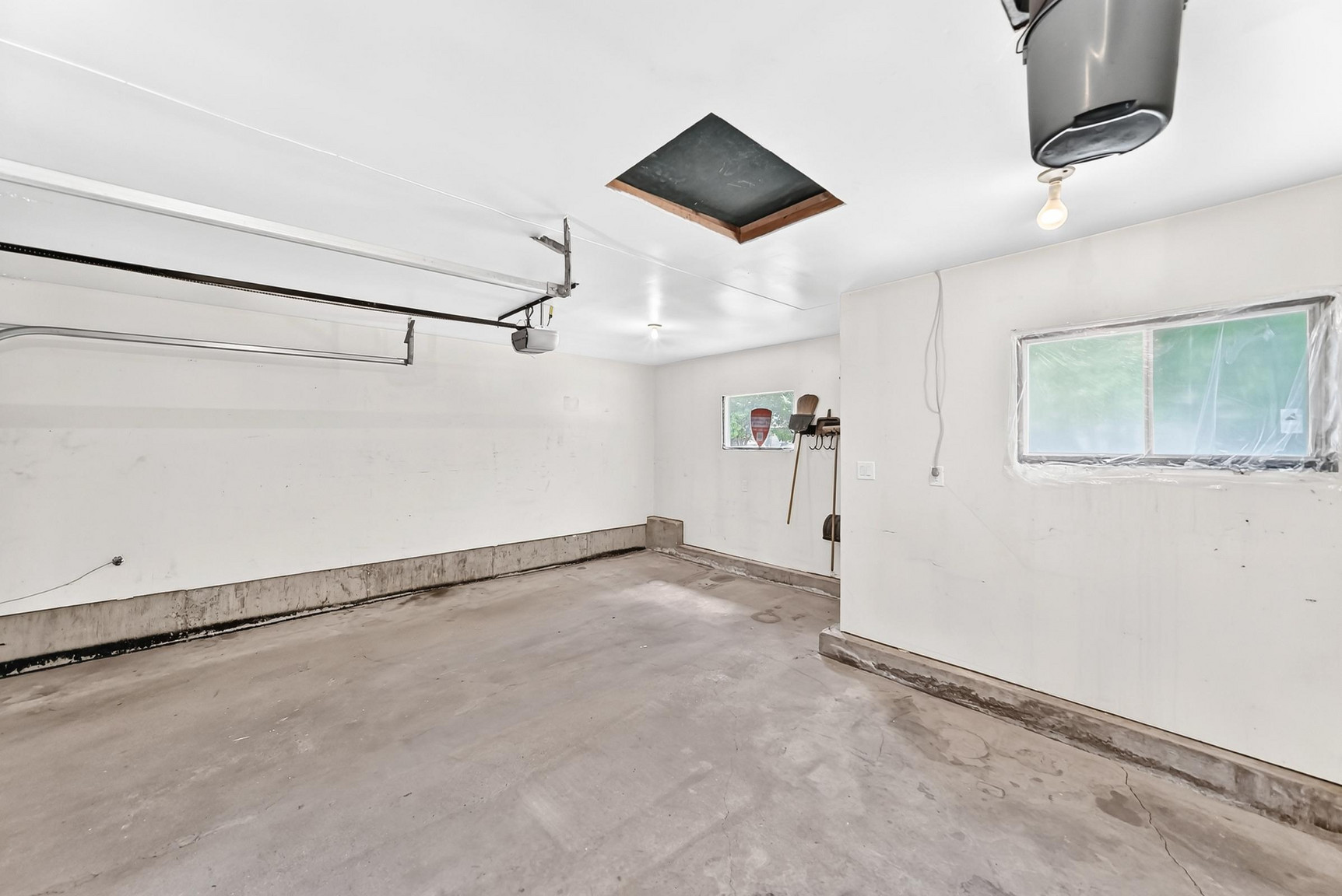 64 Riverton Avenue - 1 - Photo 20