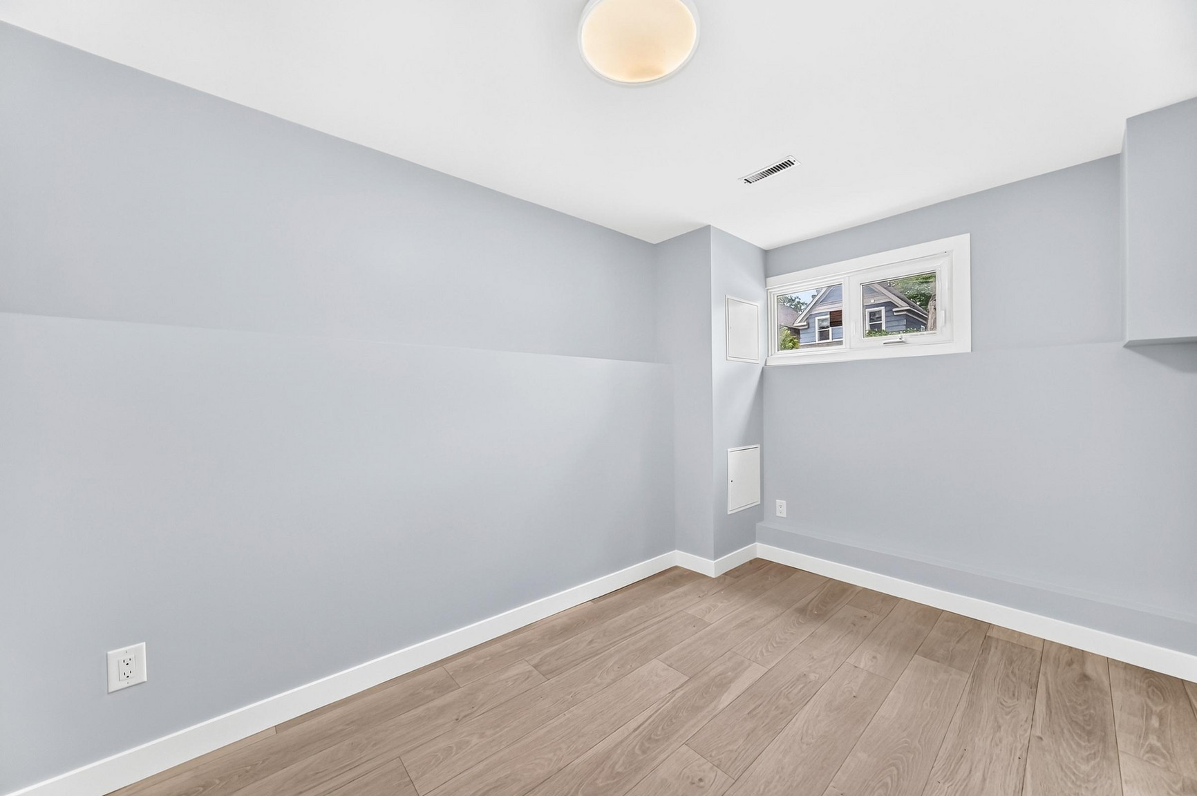 64 Riverton Avenue - 1 - Photo 16