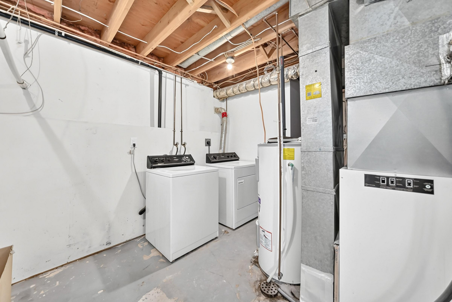 64 Riverton Avenue - 1 - Photo 18