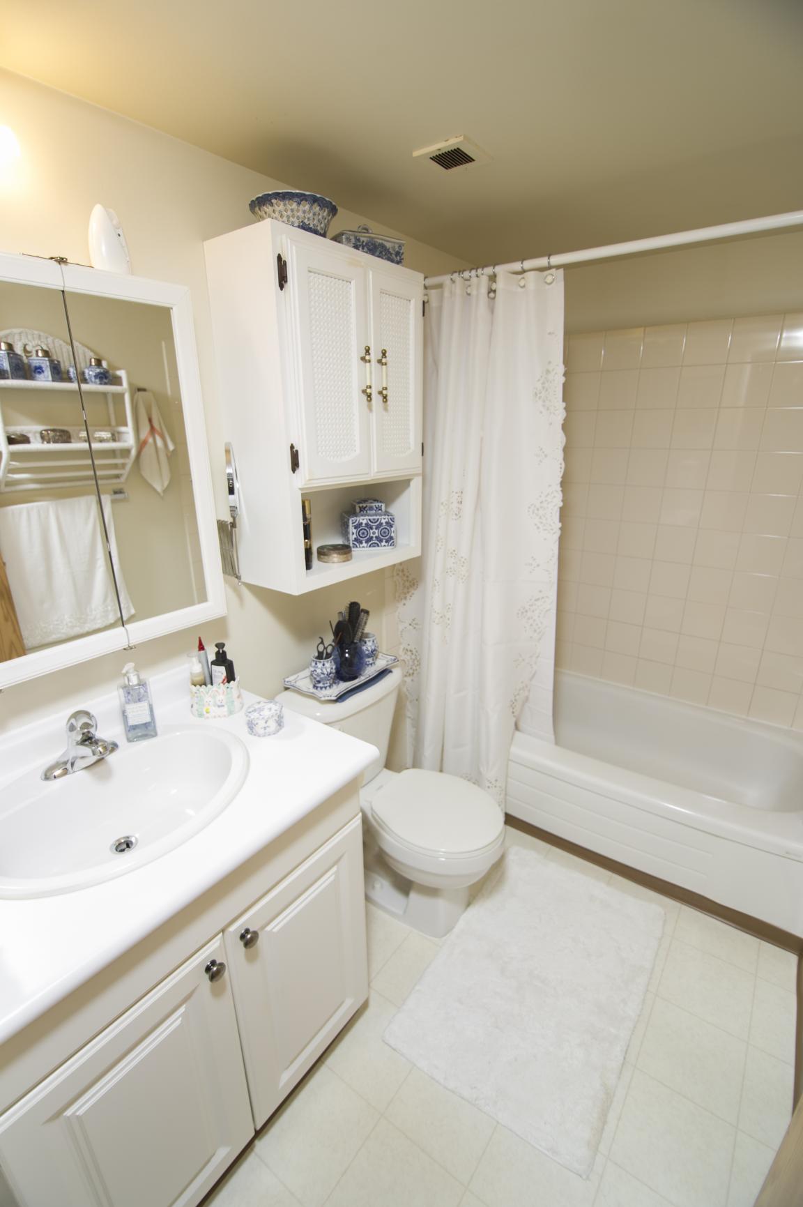 1075 Andrews Street - Photo 10