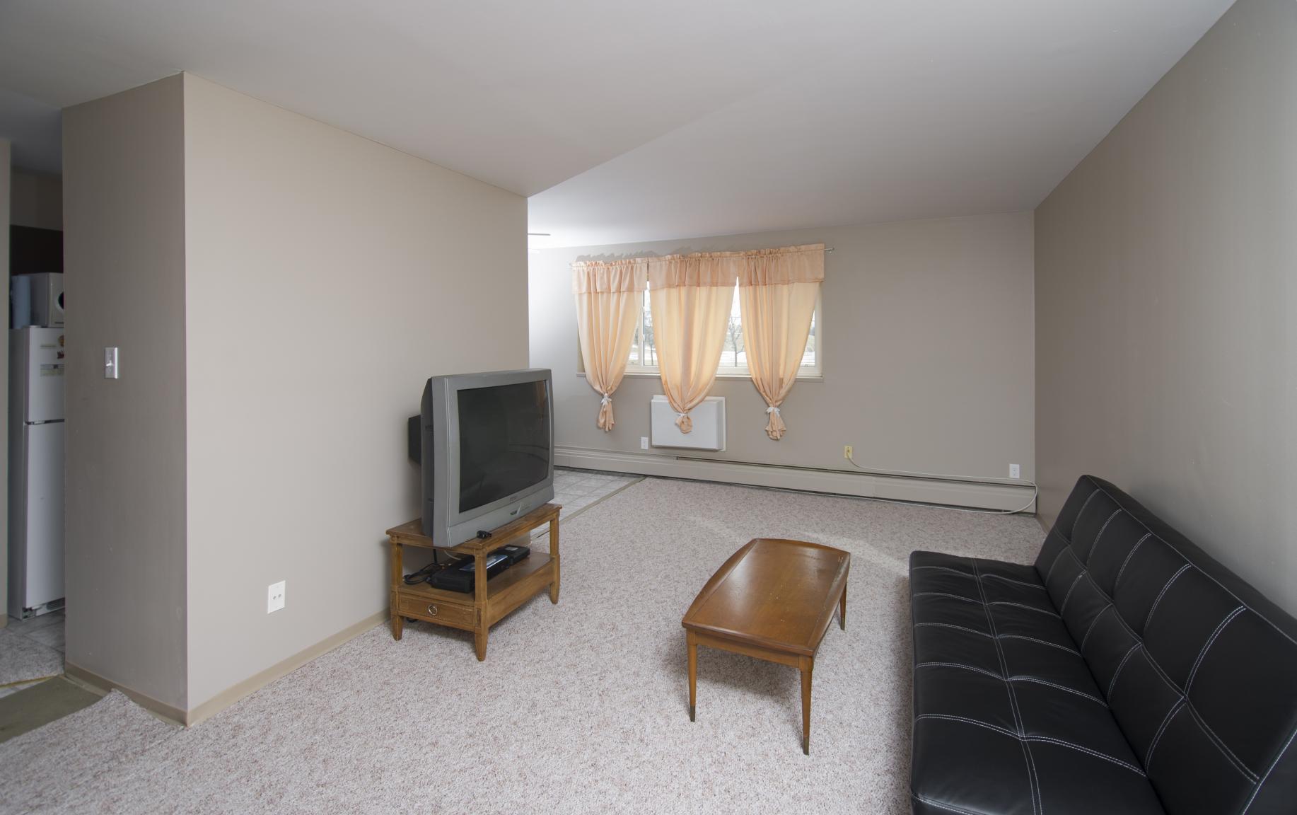 234 Moray Street - Photo 2