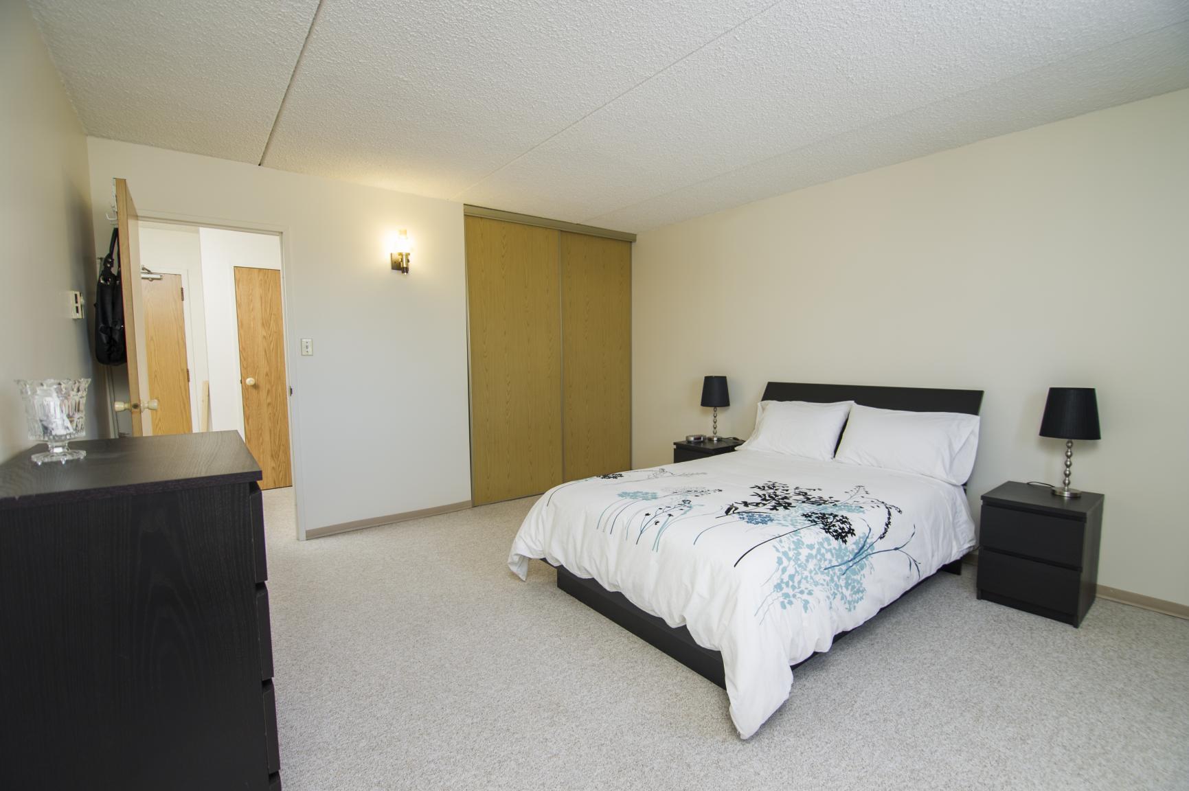 1245 Jefferson Avenue - Photo 10