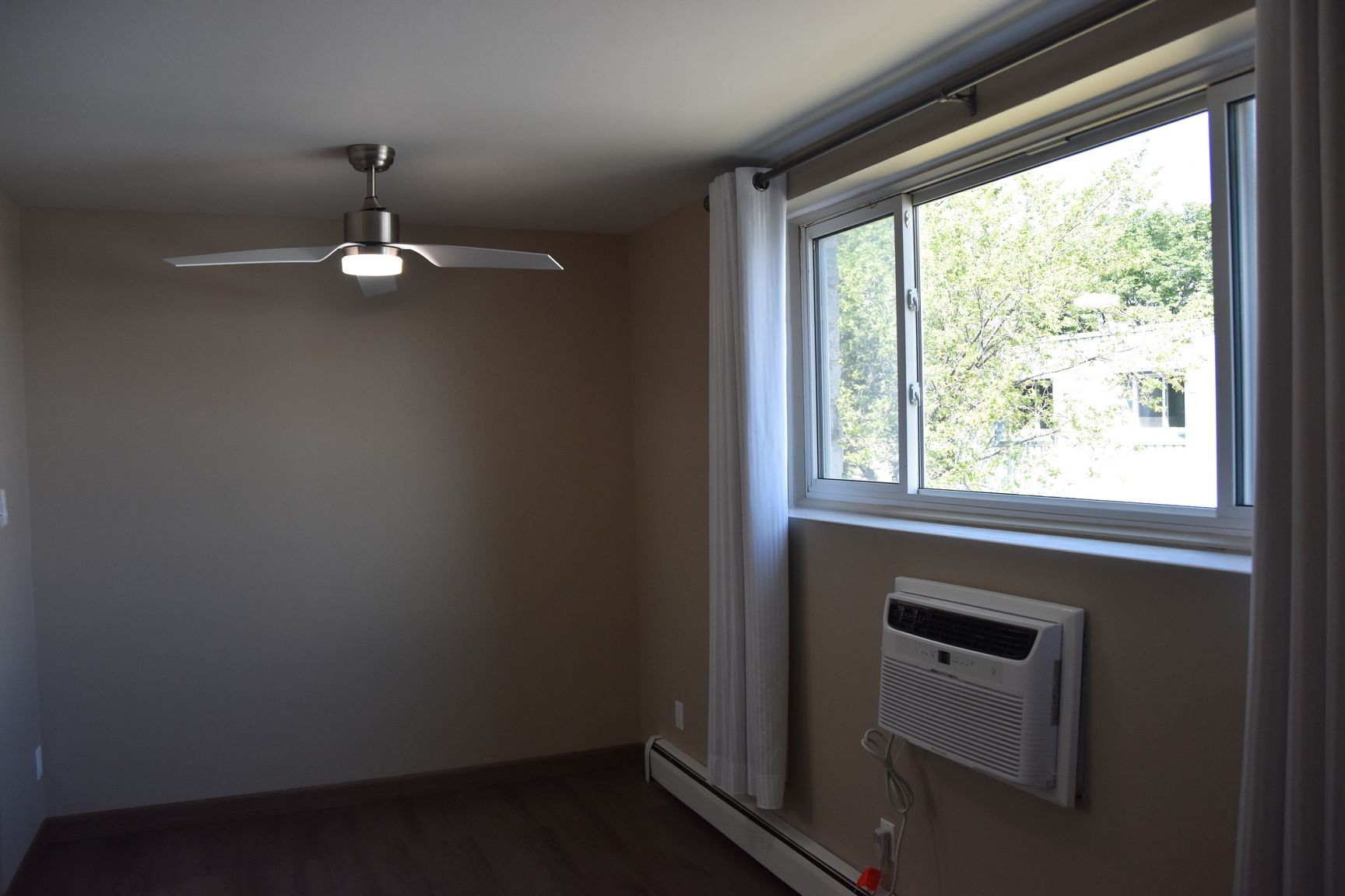 1035 Powers Street - Photo 11
