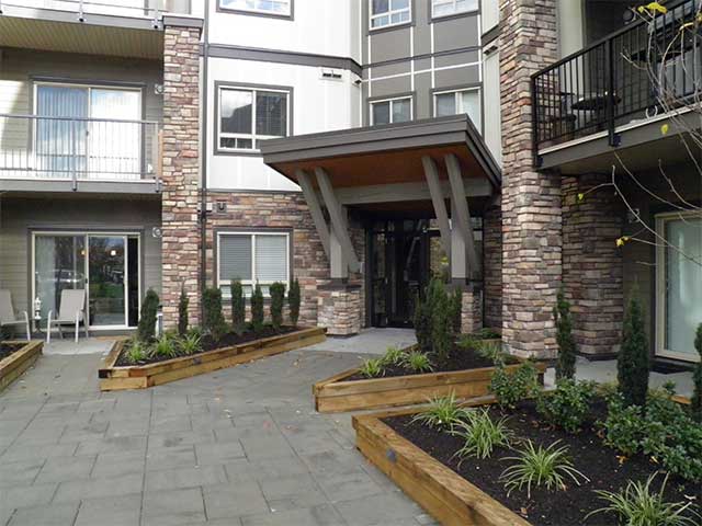 Lexington Court Apartments - Photo 6