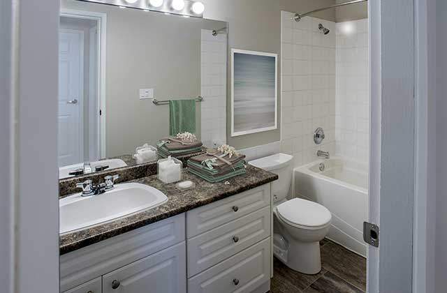 Kelson Manor Apartments - Photo 5