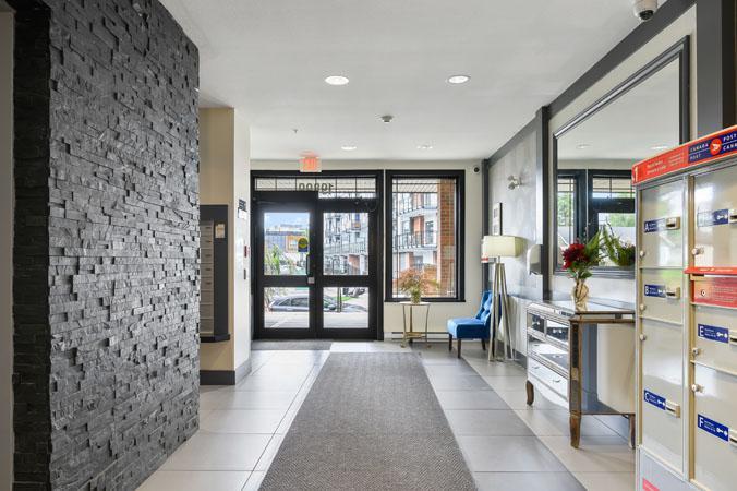 Encore Apartments - Photo 9