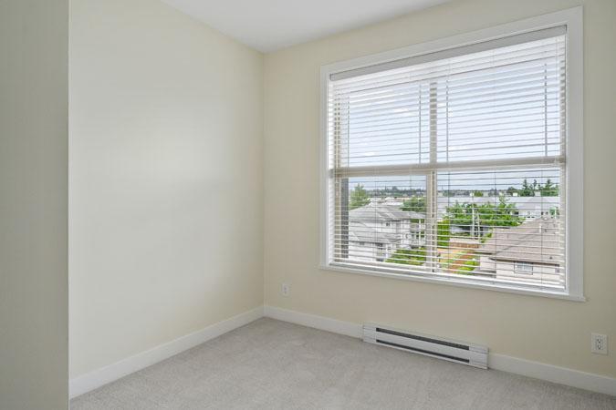 Encore Apartments - Photo 5