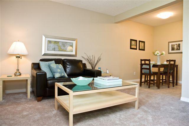 Callingwood on 170th Apartments Edmonton - Photo 3