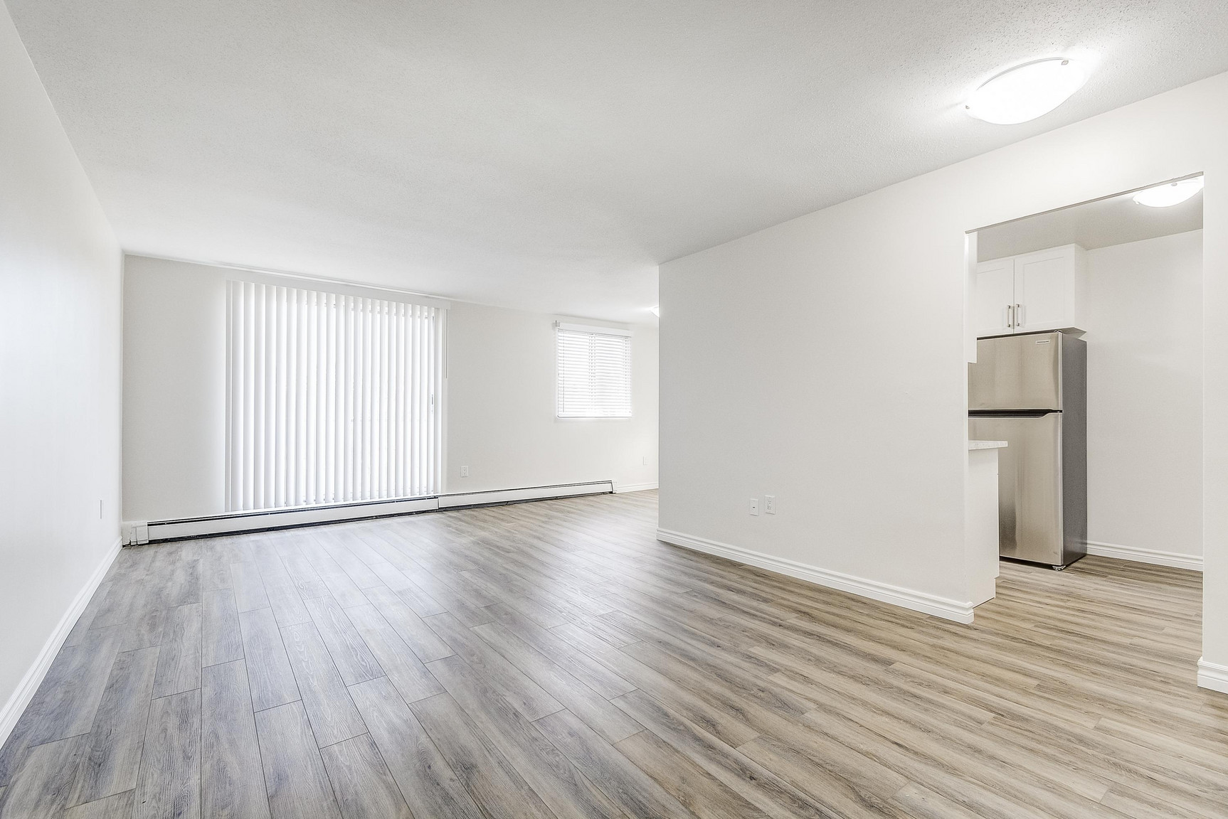 Brant Manor Residences - Photo 17