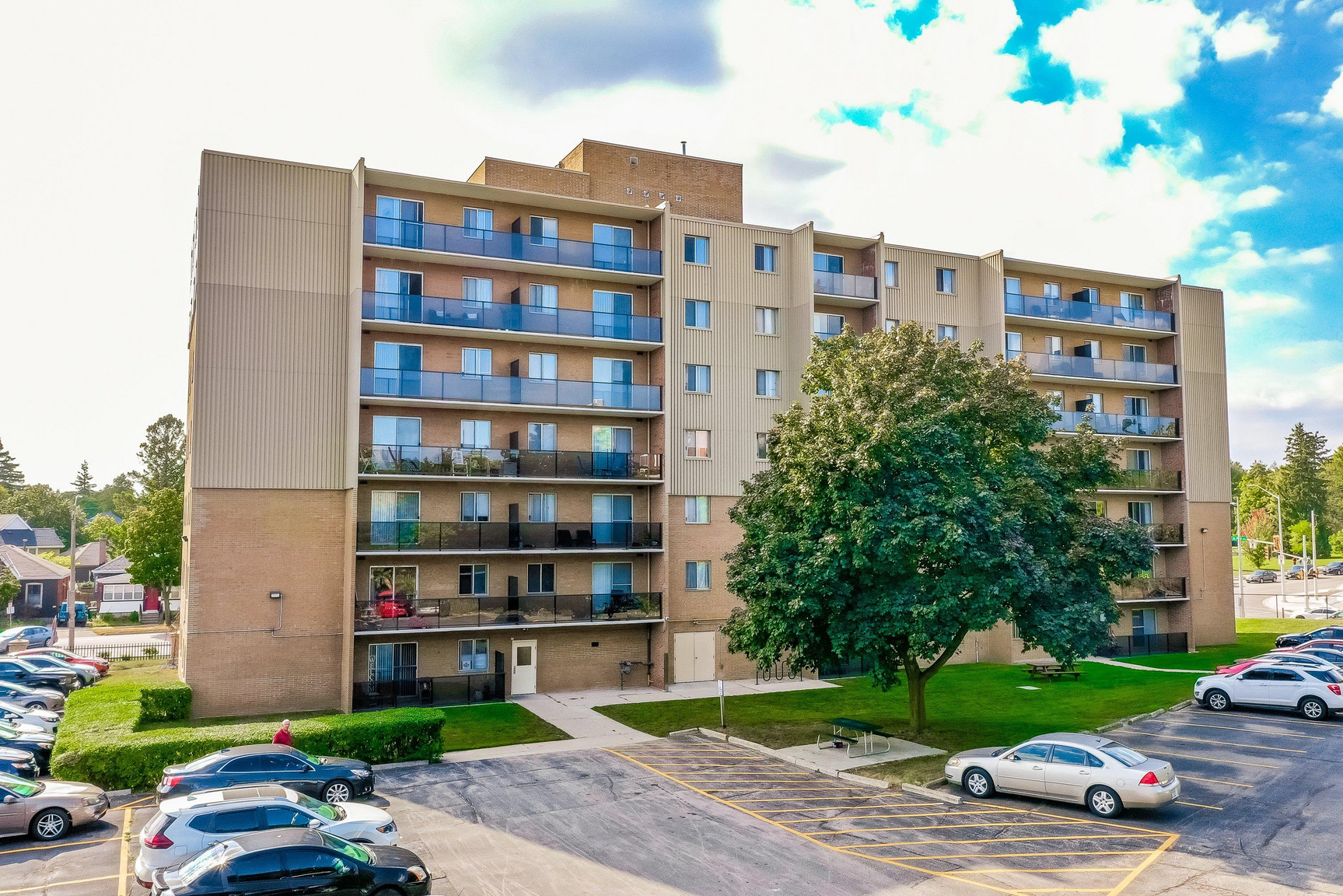 Brant Manor Residences - Photo 74