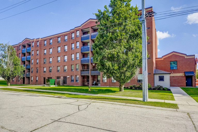 Queen's Park Residences