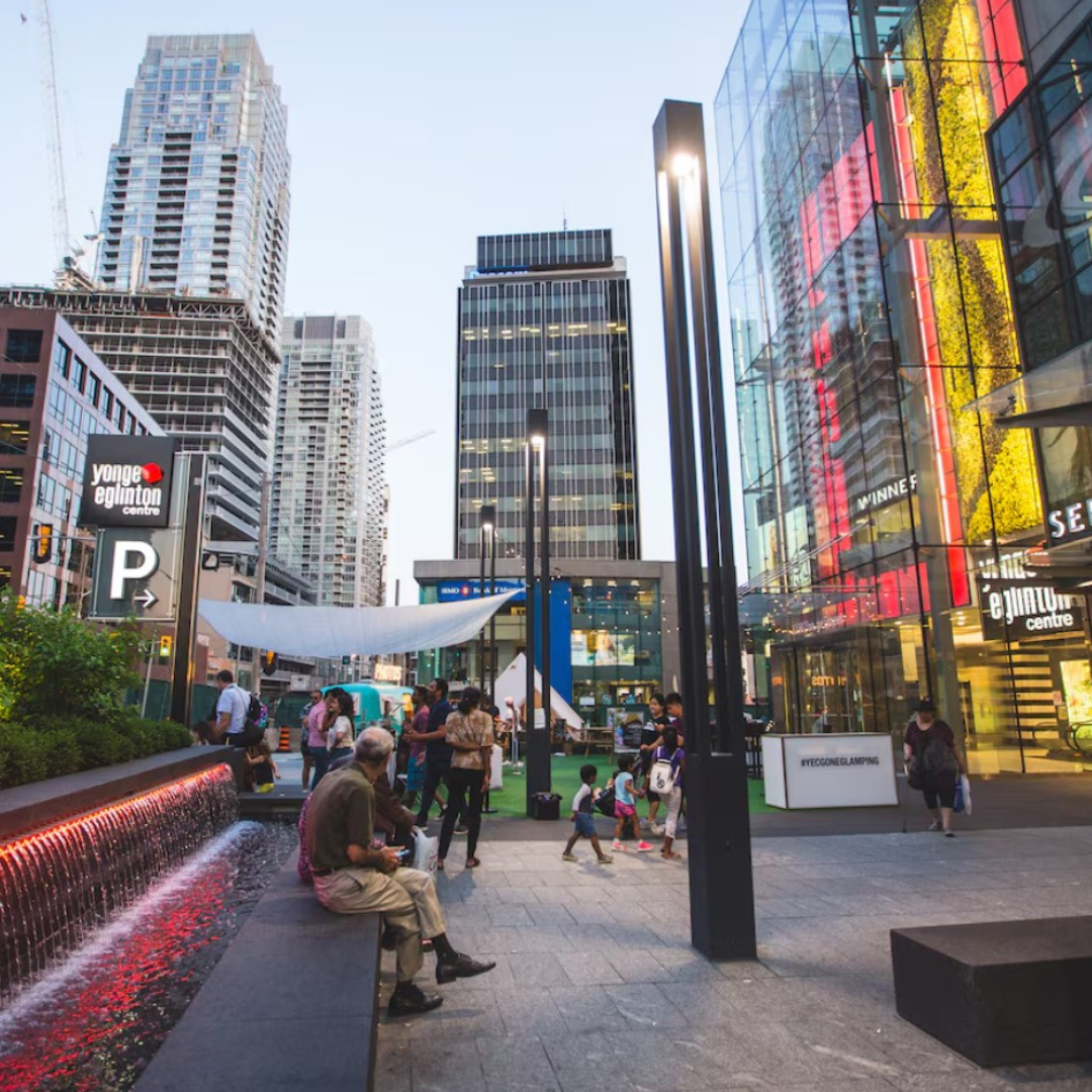 Yonge and Eglinton Centre