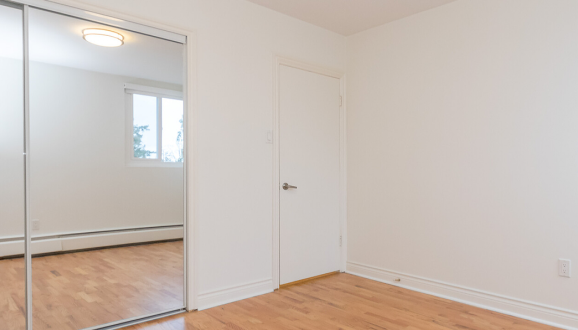 Christie Point Apartments - Photo 20