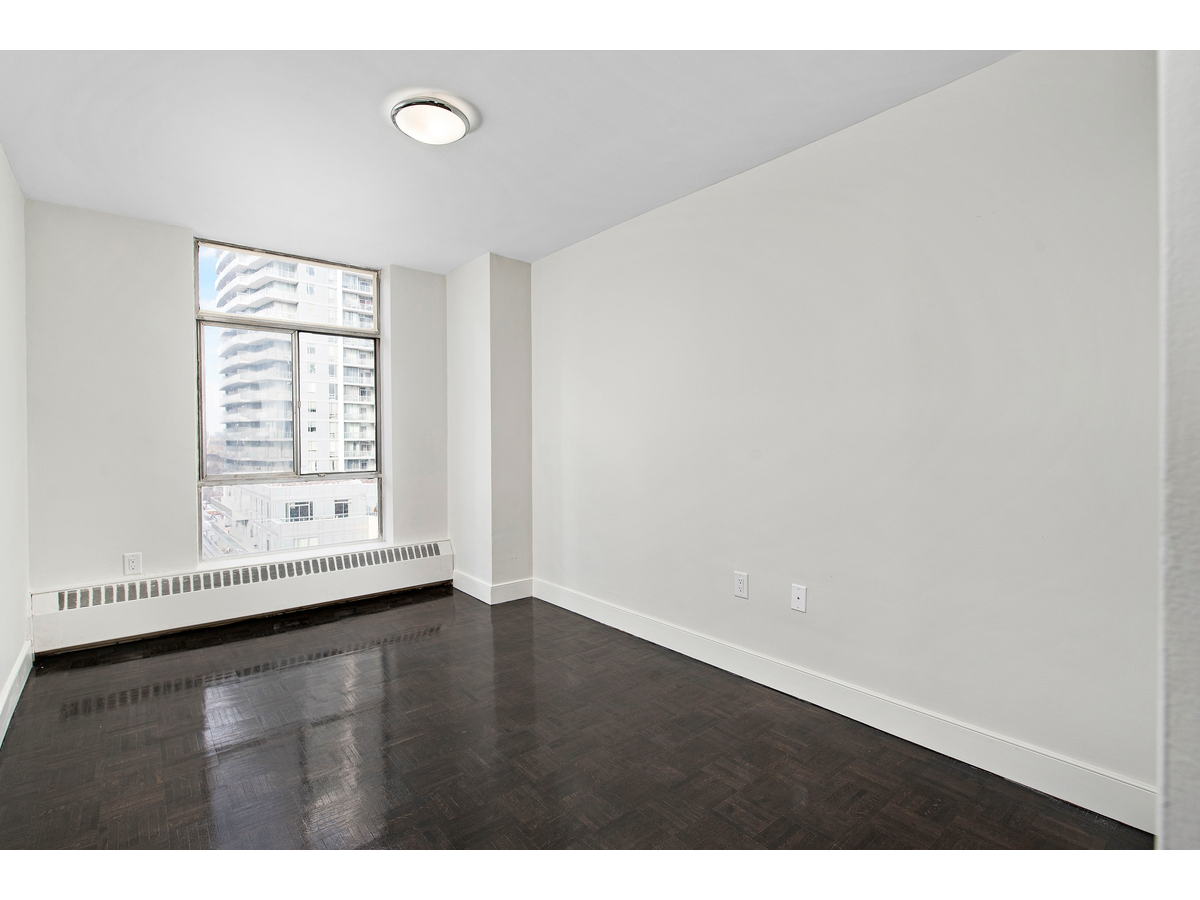 65 Forest Manor Rd - Photo 14