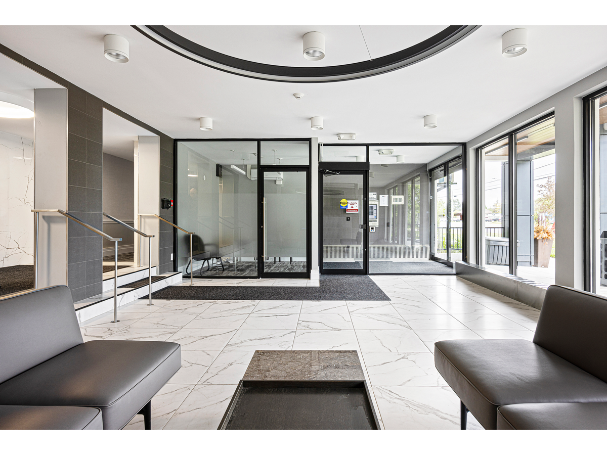 1301 Dundas Street W - Photo 14