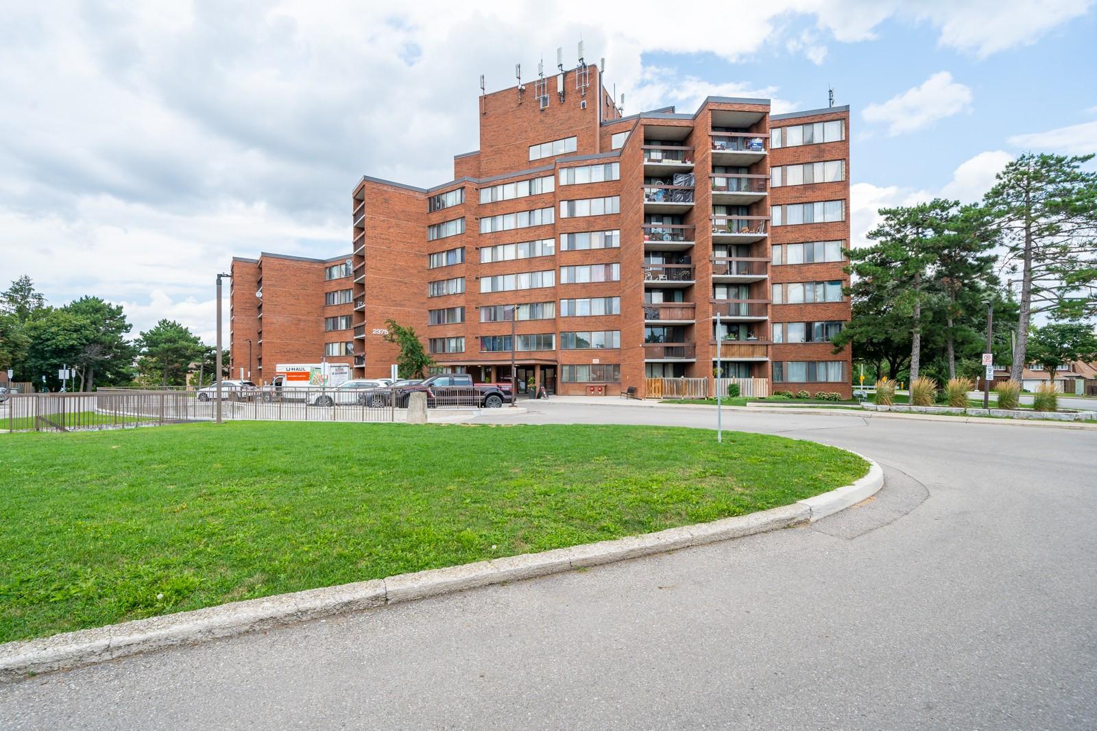 2375 The Collegeway - Photo 50