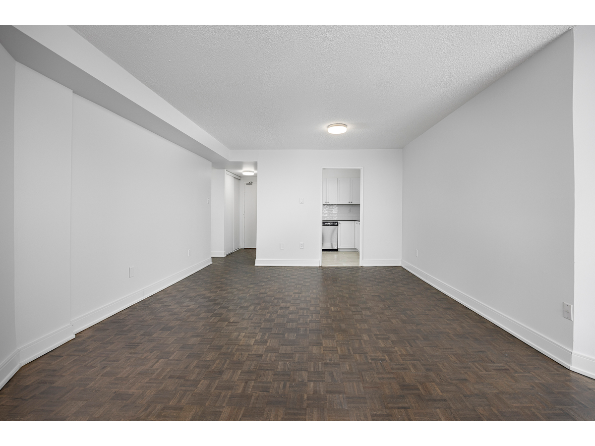 2445 The Collegeway - Photo 14