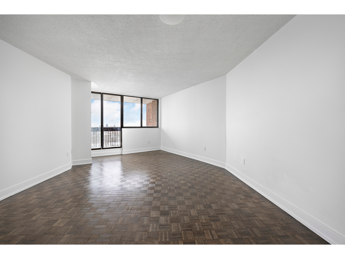 2445 The Collegeway - Photo 28