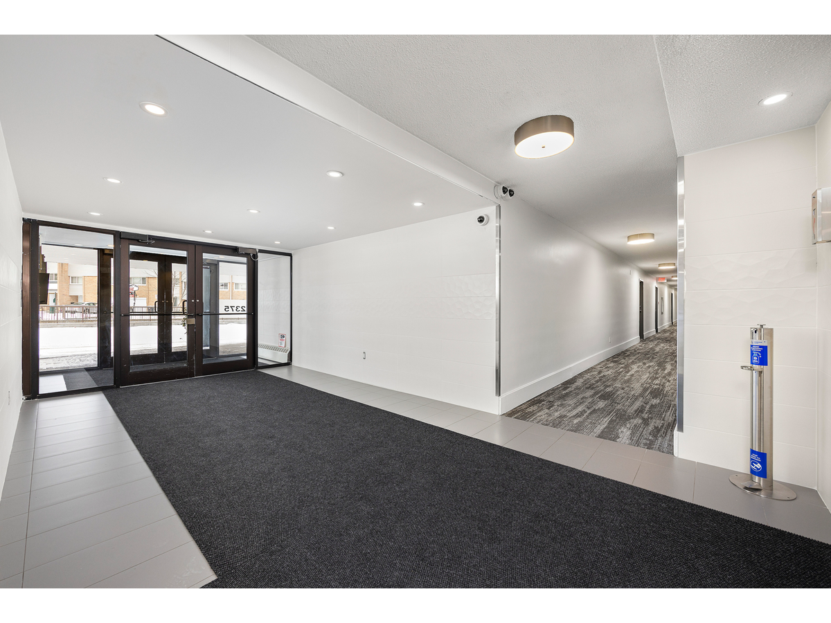 2445 The Collegeway - Photo 44