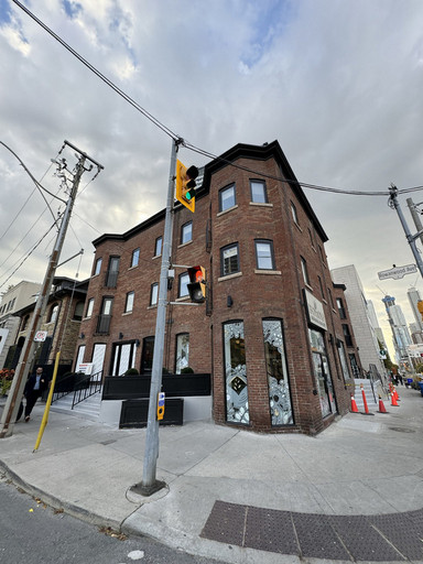 1075 Yonge Street