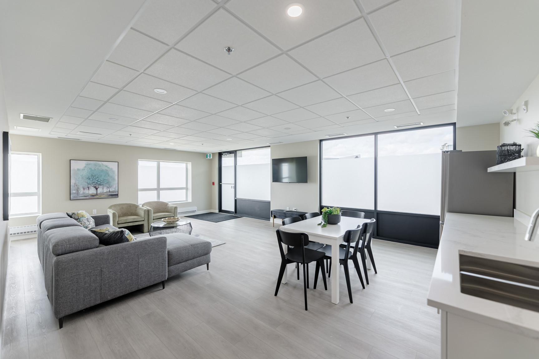 Grand Pacific Gardens  - Photo 111