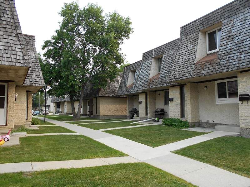 Baylor Place - Photo 11