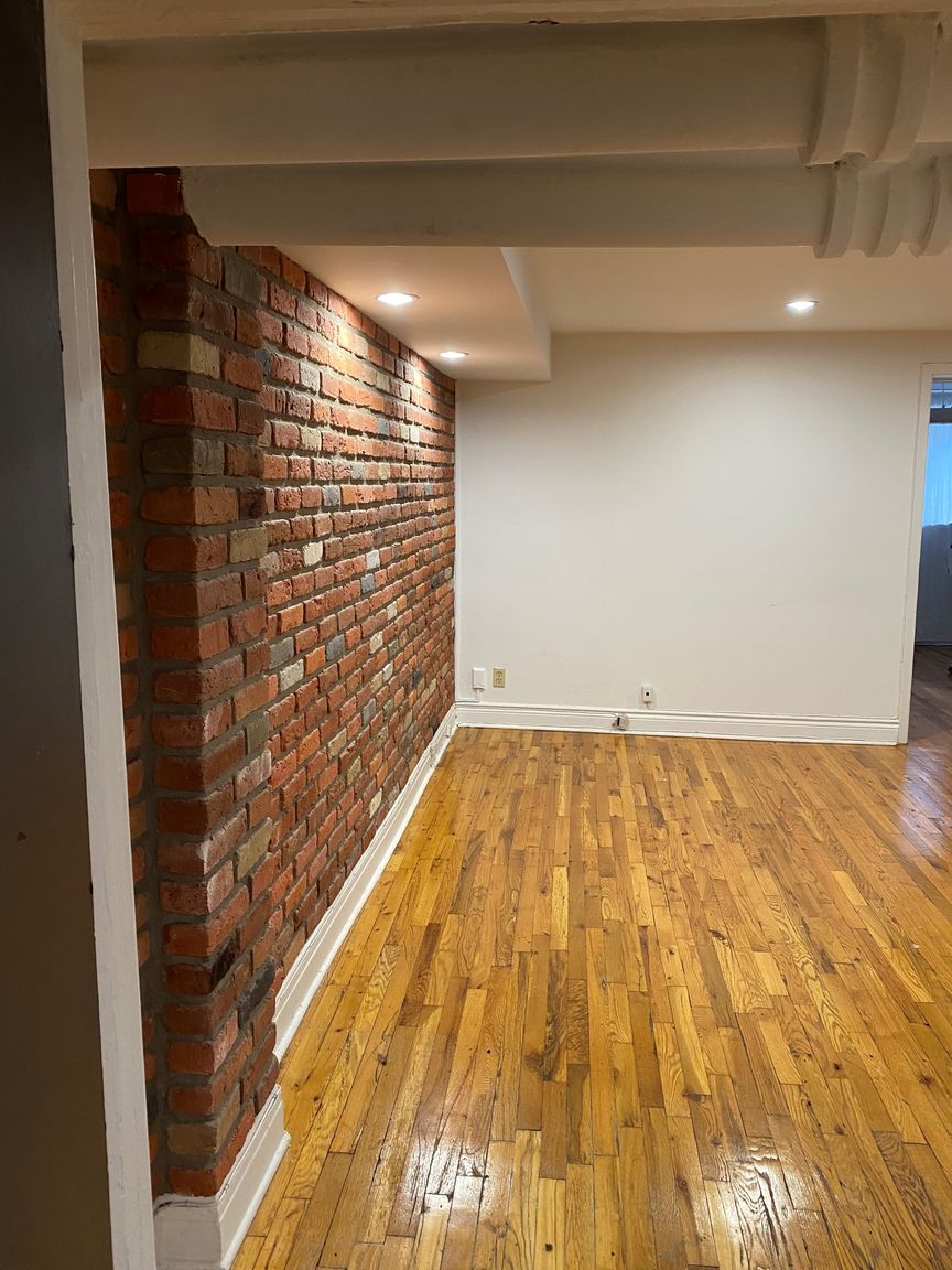 2384 Beaconsfield - Photo 28