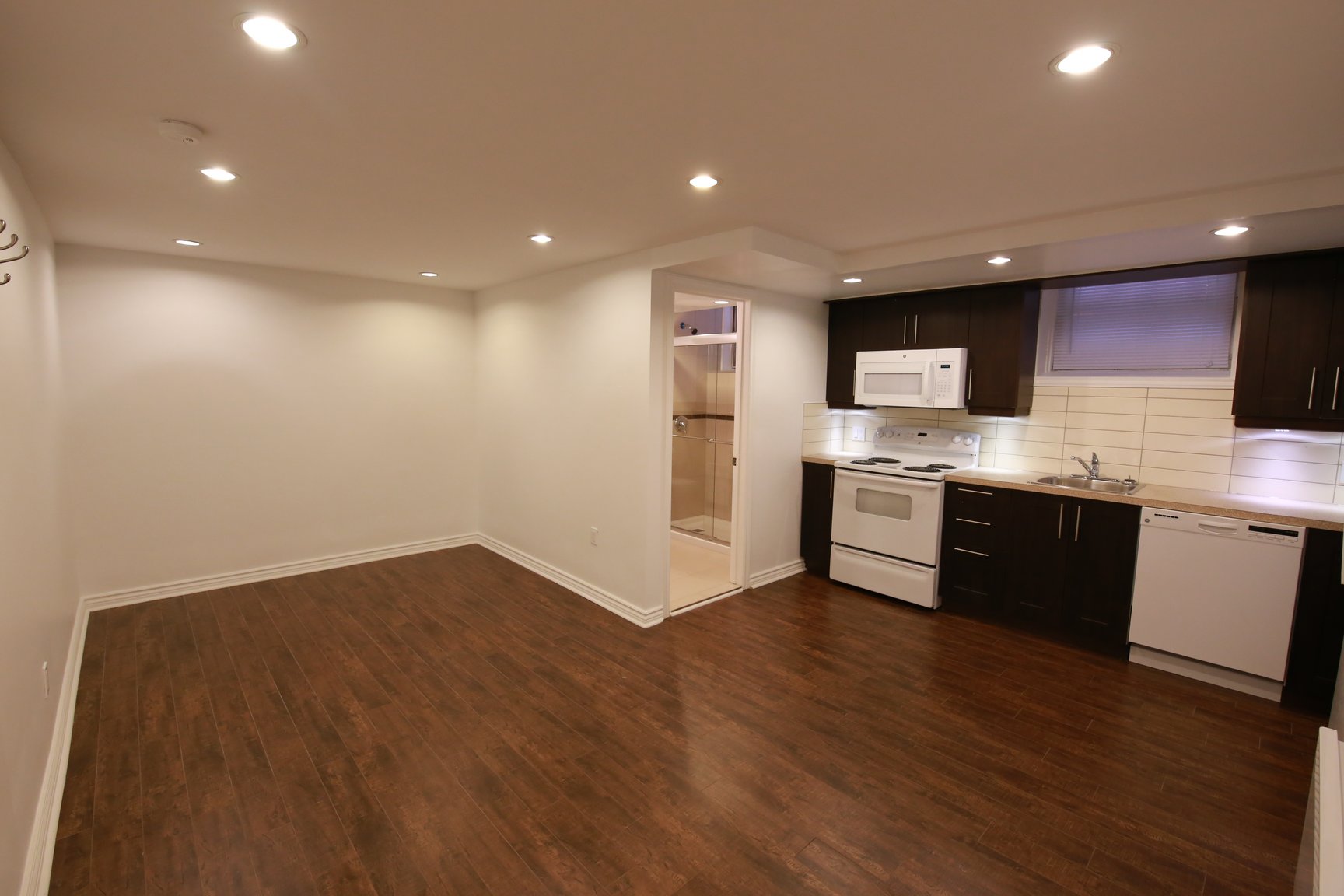 3649 Durocher - Photo 23