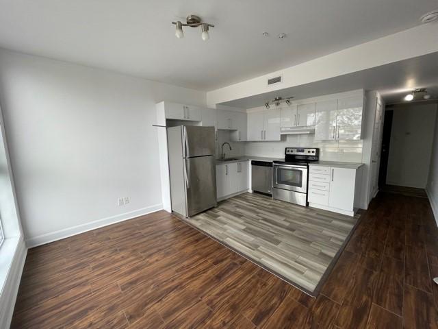 7070 Cote Saint Luc Road - Photo 34