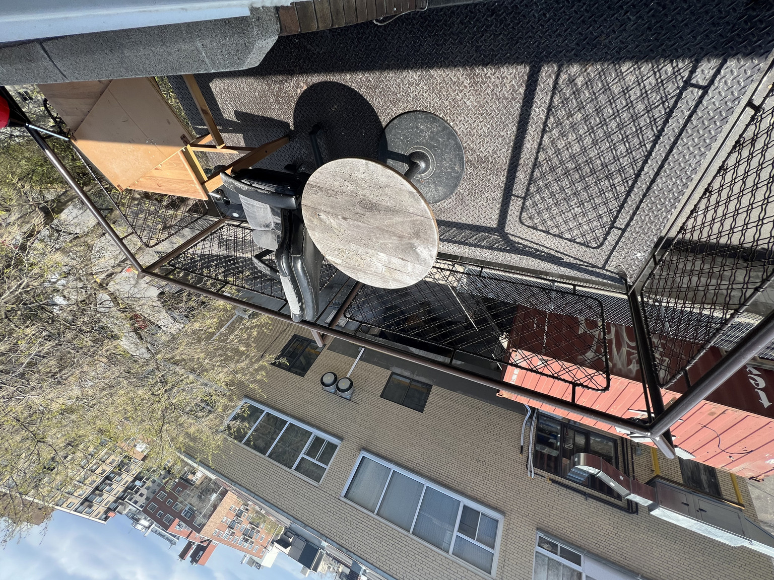 615 Hudson - Photo 15