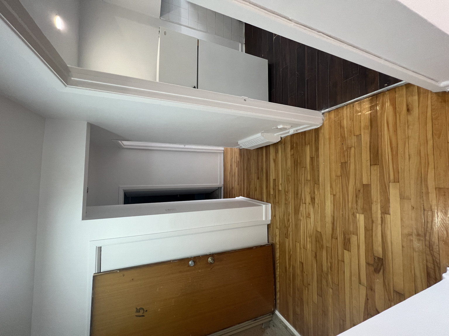 615 Hudson - Photo 4