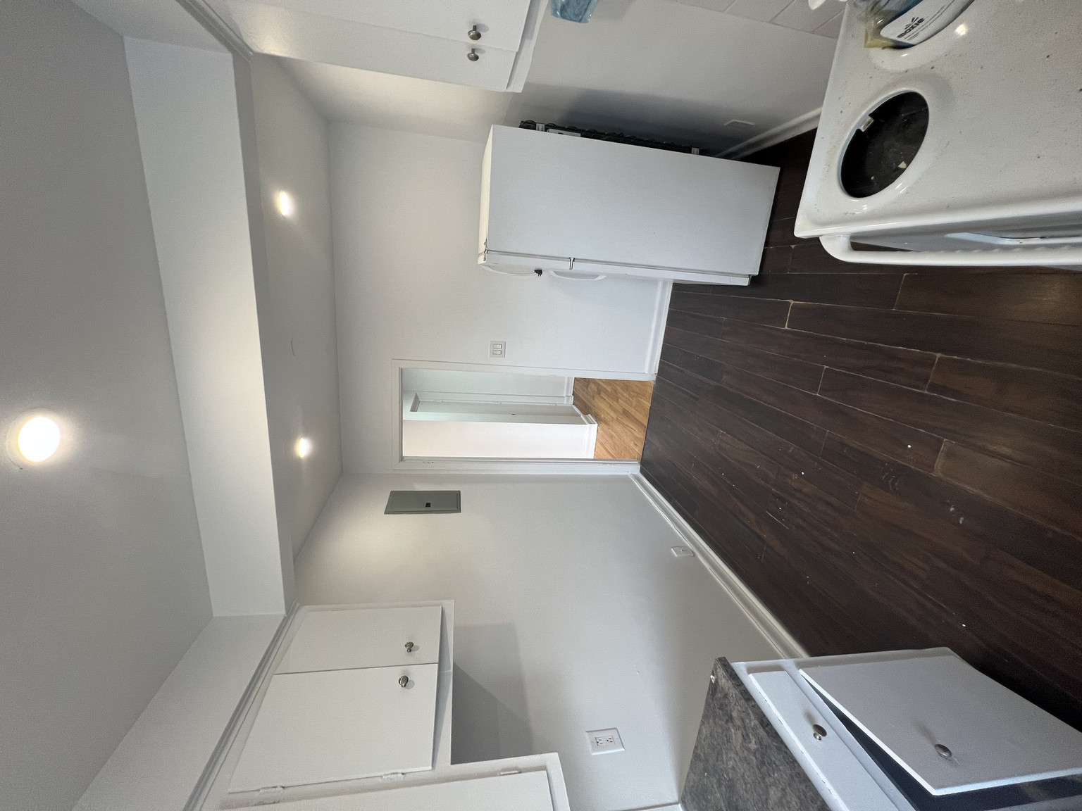 615 Hudson - Photo 9
