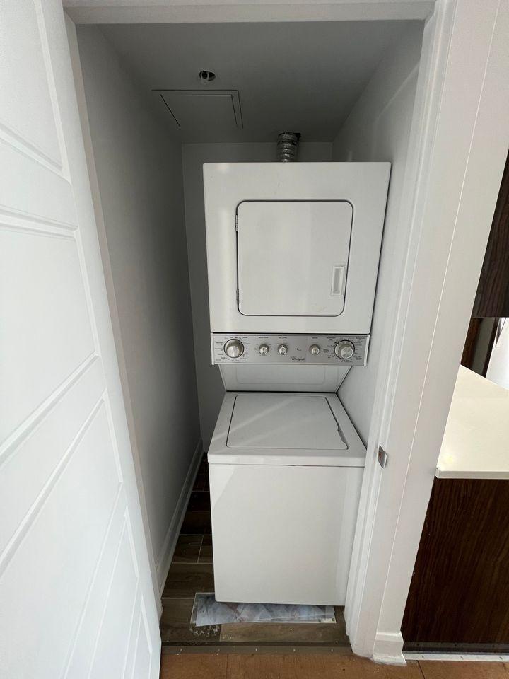 7070 Cote Saint Luc Road - Photo 30