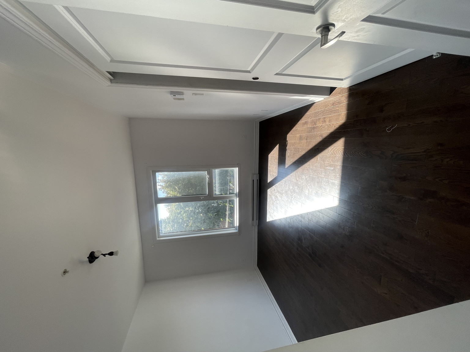 5285 Beaconsfield  - Photo 6