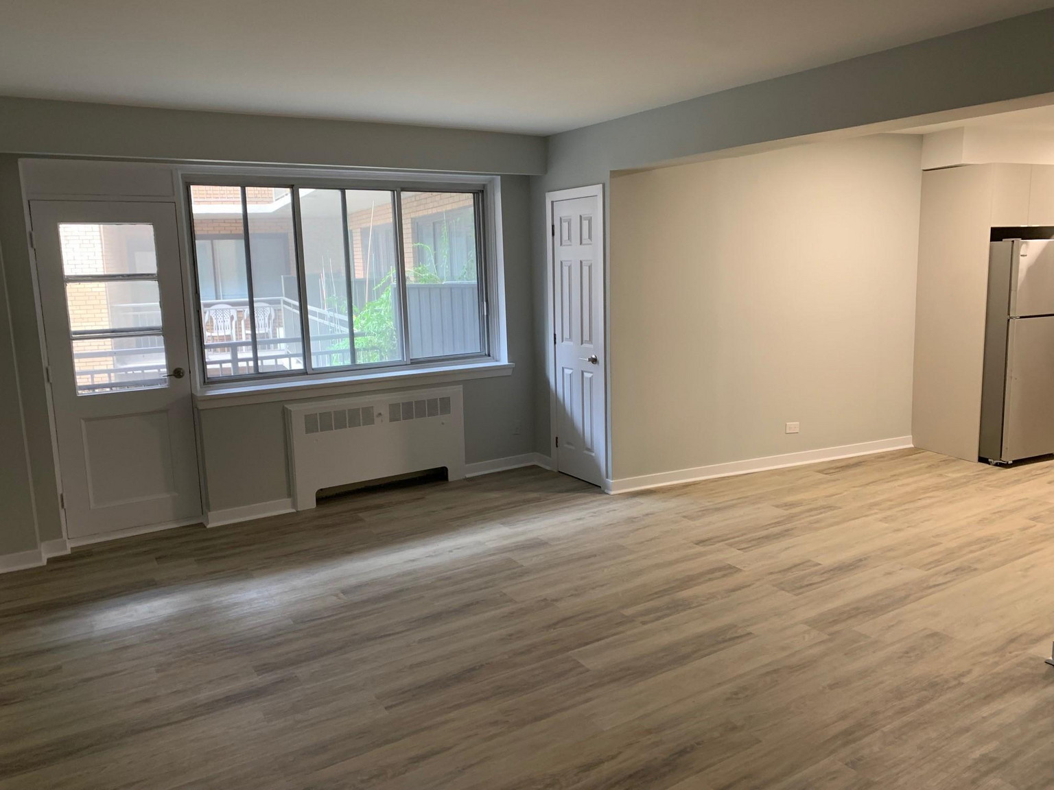 1255 Sherwood  - Photo 5