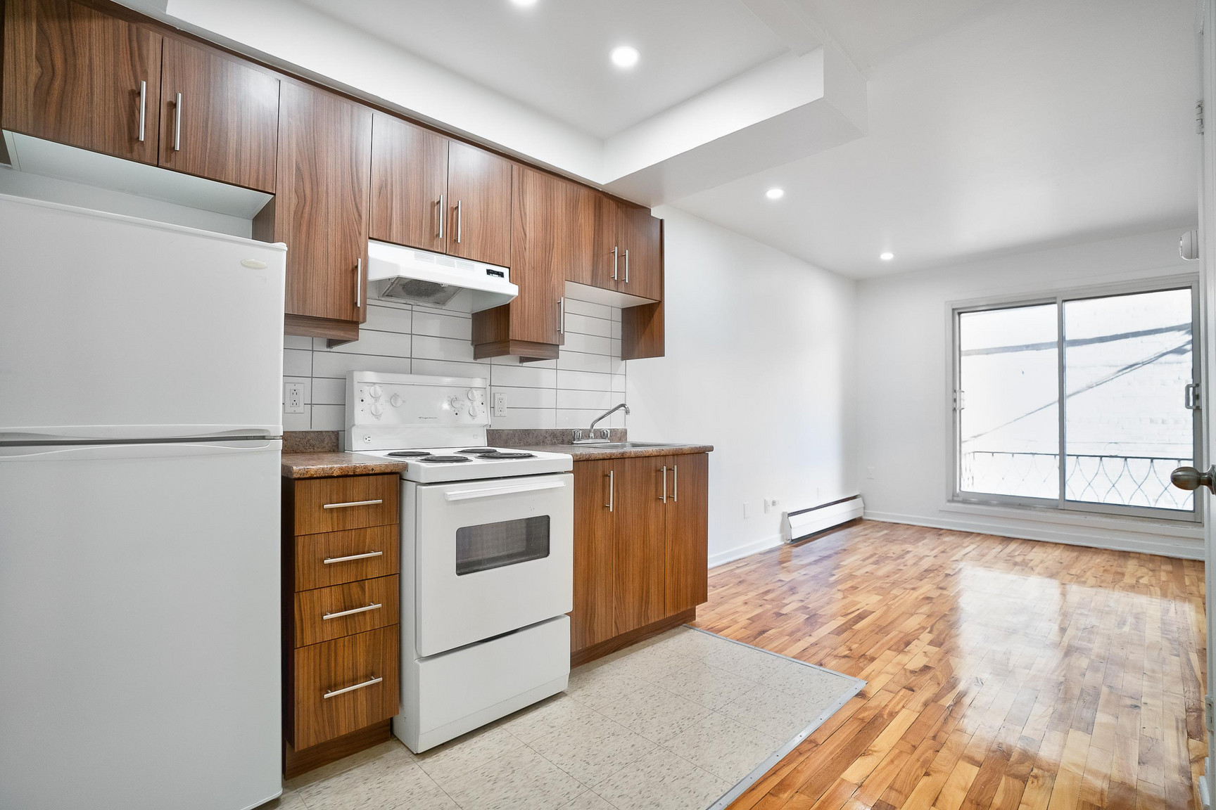 2425-2415 Madison - Photo 13