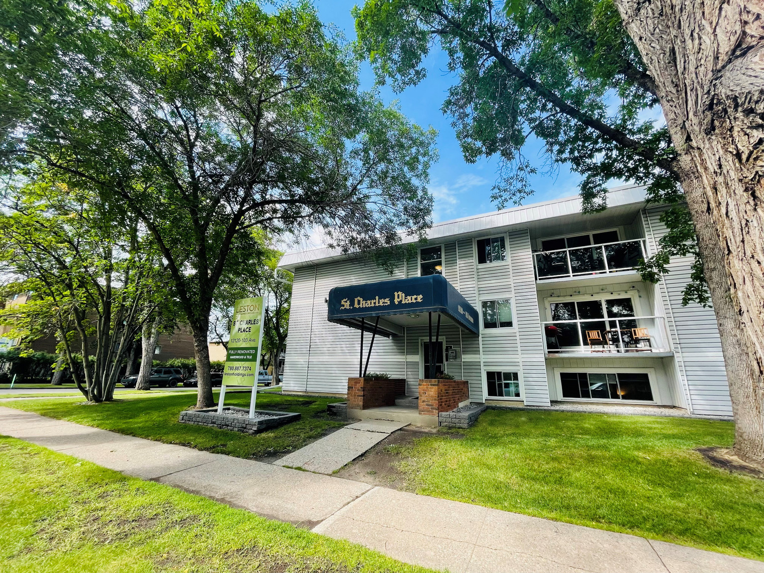 St. Charles Apartments - Photo 10