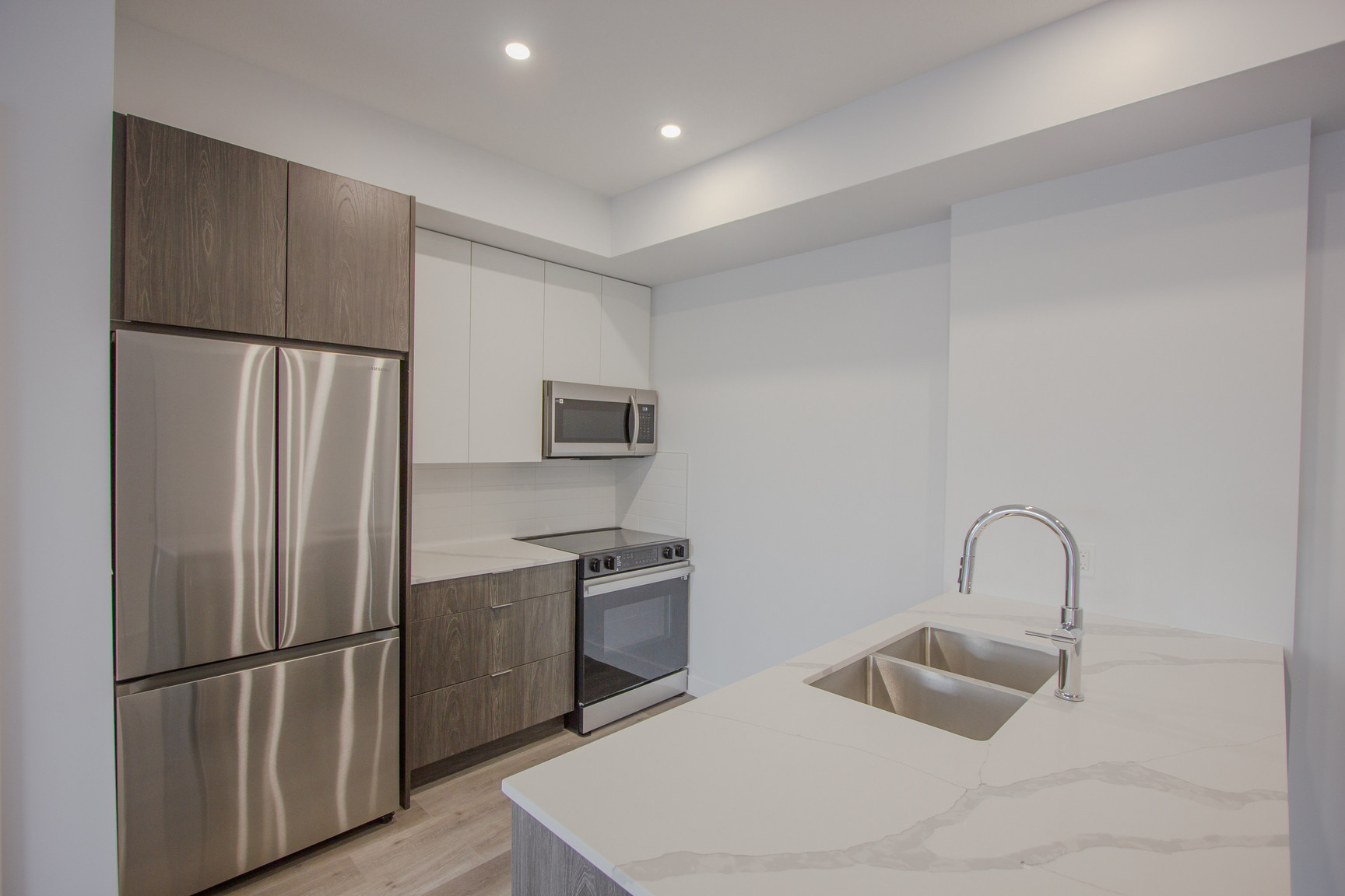 Edgemont Flats - Photo 2